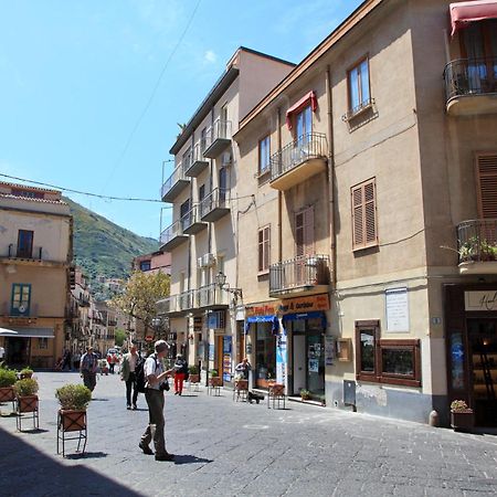 Garibaldi B&B Cefalù Eksteriør billede